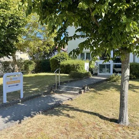 Sonnenblick Mit 3 Und Balkon زيمبين