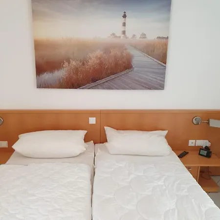 Sonnenblick Mit 3 Und Balkon *