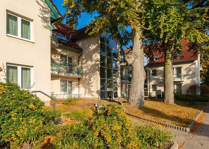 Sonnenblick Mit 3 Und Balkon *